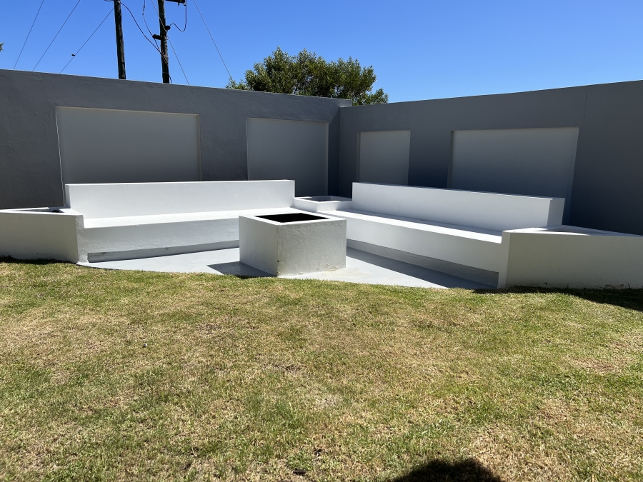 3 Bedroom Property for Sale in Aston Bay Eastern Cape